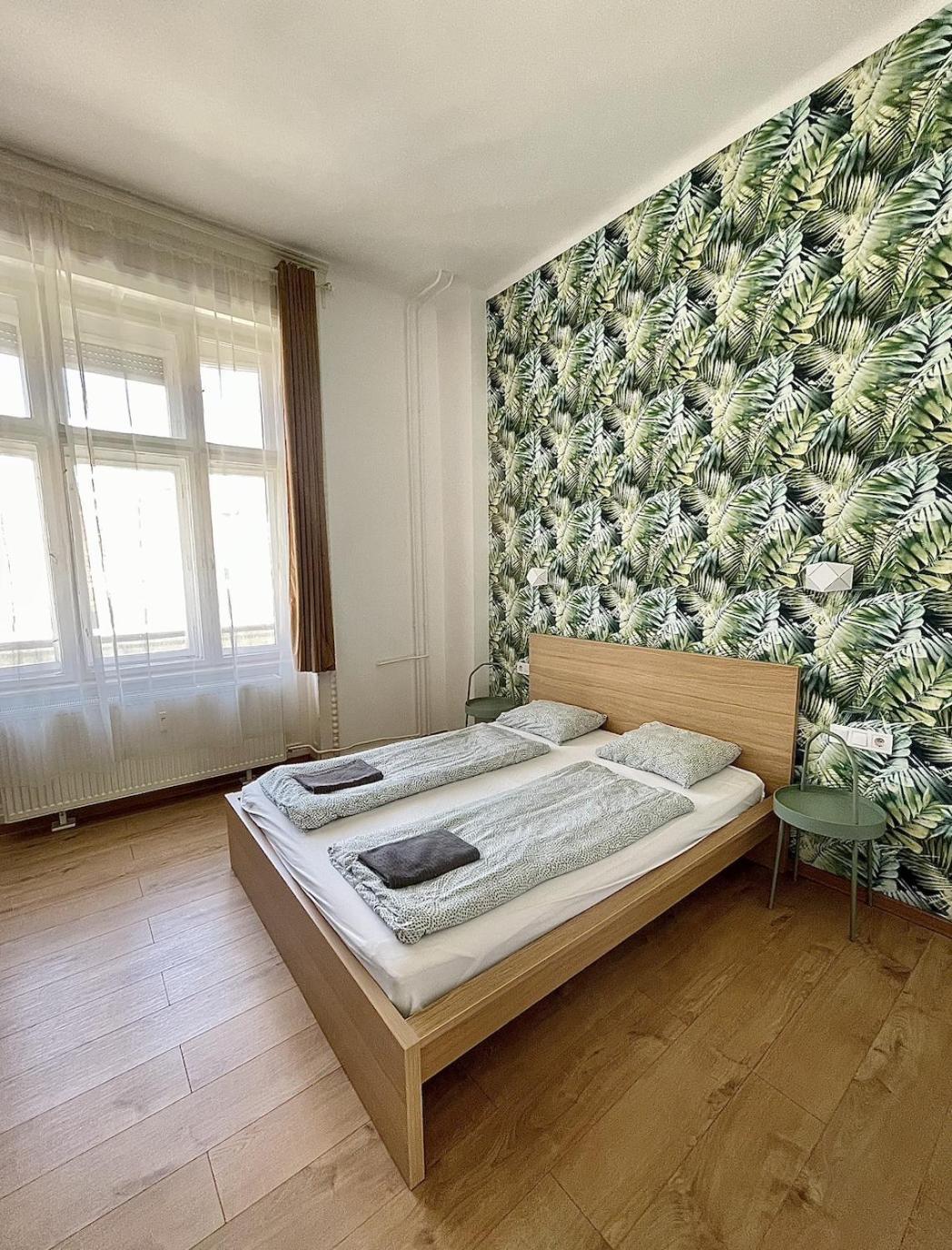 R1274 #freeparking * Budapest
